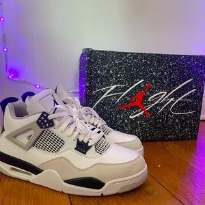 Jordan 4 “Military Black” Size 12